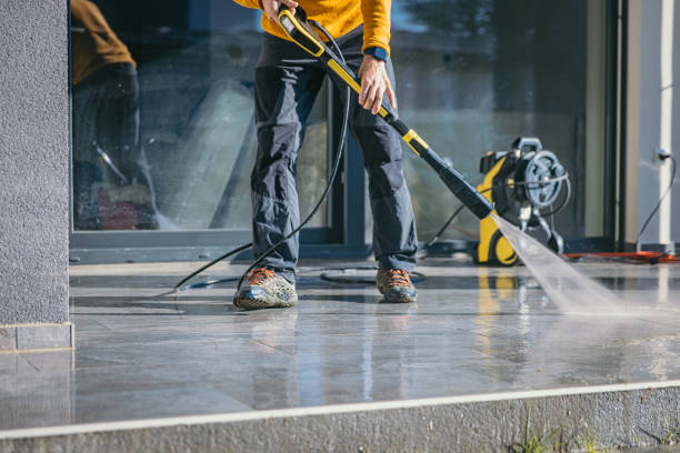 Best Commercial Building Pressure Washing  in River Oaks, TX